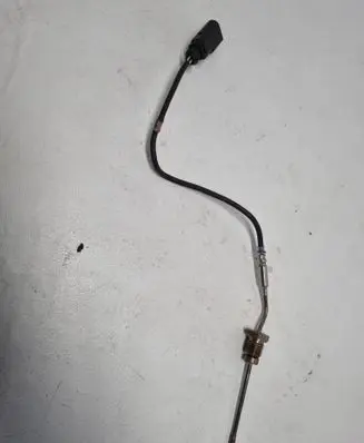 Audi A8 S8 D4 4H Exhaust gas temperature sensor 4H0906088J 4H0906088