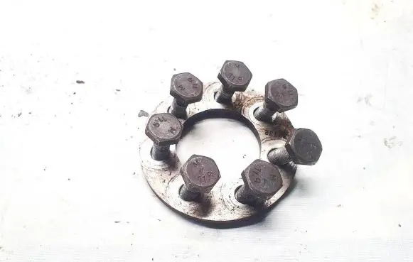 Nissan NV200 Nuts/bolts 