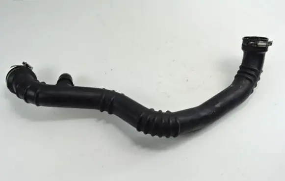 Ford Focus Intercooler hose/pipe AV616K863