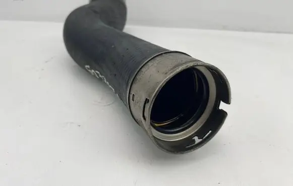 BMW 5 F10 F11 Intercooler hose/pipe 7612095 1059523S01