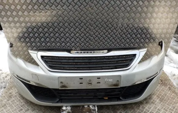 Peugeot 308 Front bumper