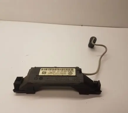 Audi A4 S4 B7 8E 8H Ultrasonic Sensor 8E0951177