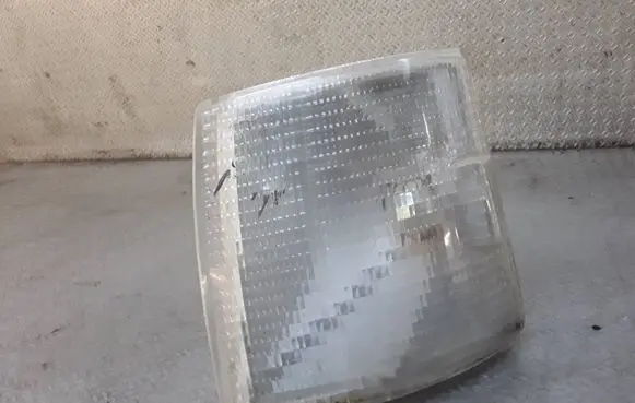 Volkswagen Transporter - Caravelle T4 Front indicator light 