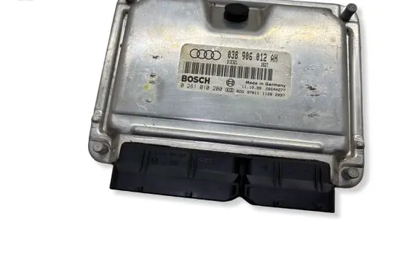 Audi A4 S4 B5 8D Engine control unit/module 038906012AH