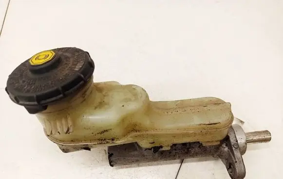 Honda FR-V Master brake cylinder 