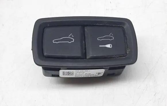 Tailgate opening switch