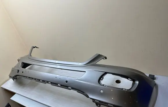 Mercedes-Benz ML W164 Front bumper 239926 A1648850625