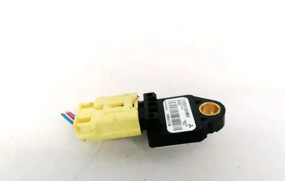 Mitsubishi Outlander Airbag deployment crash/impact sensor 8651A001 39754C