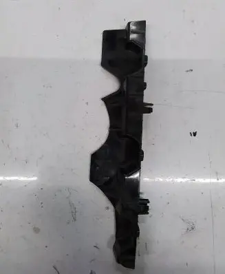 Renault Master III Fender mounting bracket 620438971r