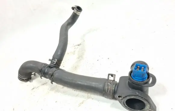 Audi A6 S6 C5 4B Engine coolant pipe/hose 108191 7700H12