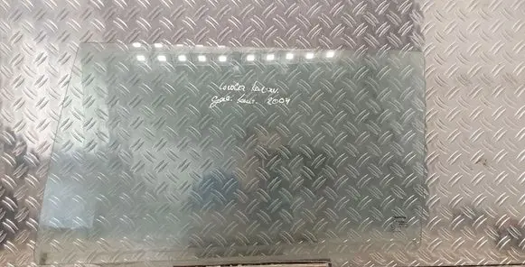 Toyota Corolla E120 E130 Rear door window glass 43R00097