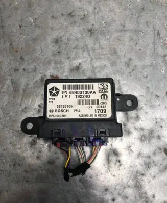 Jeep Compass Parking PDC control unit/module 68403130AABILI 68403130AA