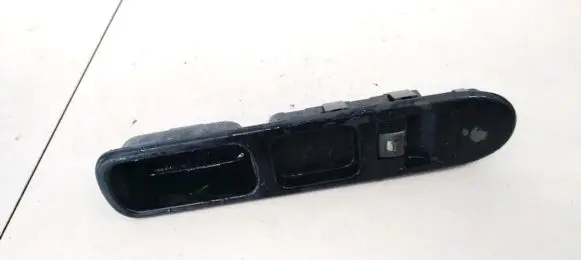 Peugeot 207 Electric window control switch