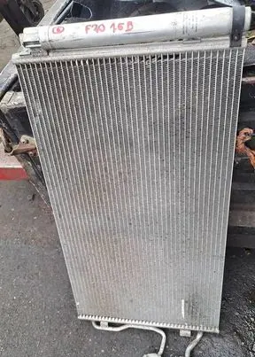 BMW 1 F20 F21 Coolant radiator 9335362-01