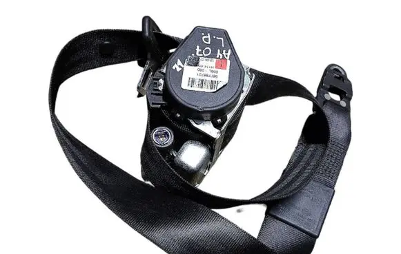 Audi A4 S4 B7 8E 8H Front seatbelt 8E0857705G 601917300C 6009173