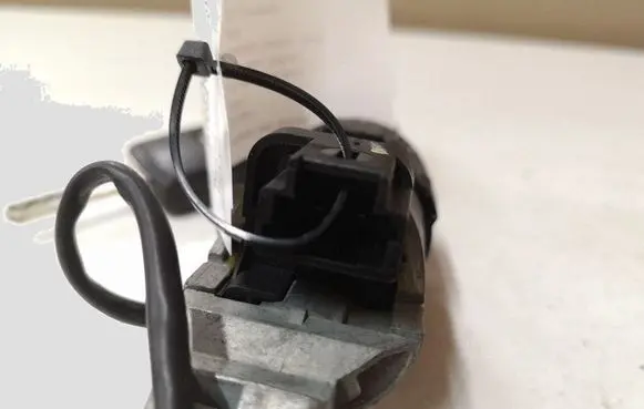 Peugeot 407 Ignition lock 9648445180
