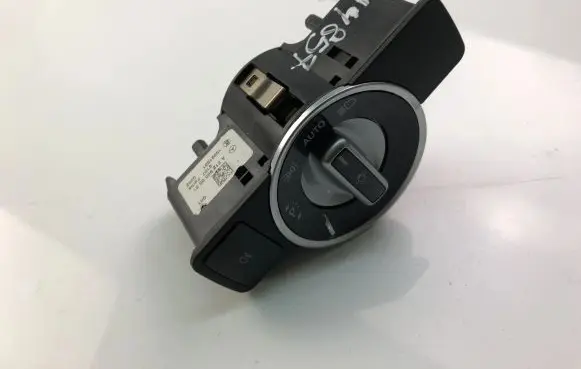 Mercedes-Benz E W212 Light switch A2129050551