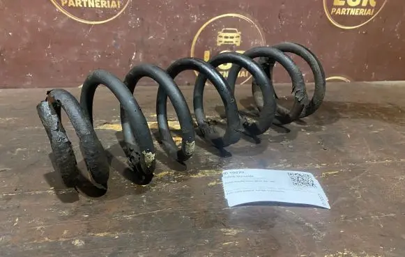 Toyota Corolla Verso AR10 Rear coil spring