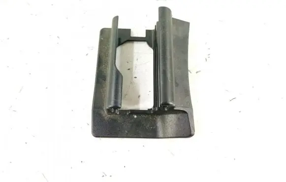 Mercedes-Benz E W212 Front driver seat rail 2129190520 A2129190520