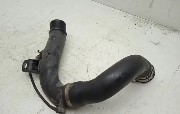 Toyota Corolla Verso AR10 Intercooler hose/pipe 173620R010
