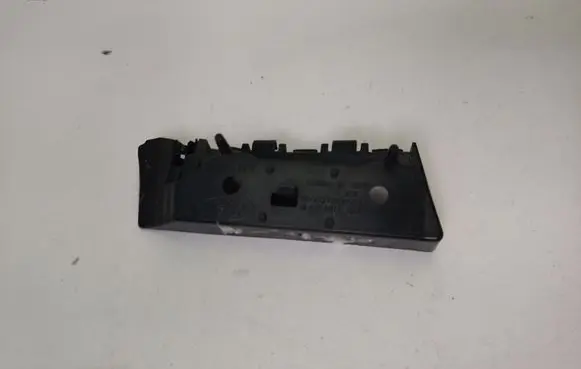 Ford Mustang VI Front bumper mounting bracket FR3B17D959AE