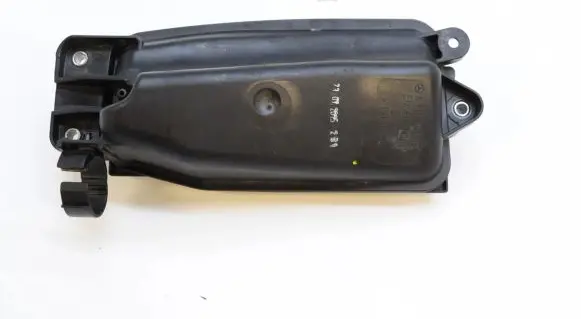 Mercedes-Benz C W205 Other engine bay part A6510700868