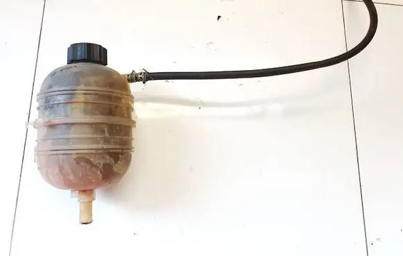 Peugeot 206 Coolant expansion tank/reservoir 9647777280