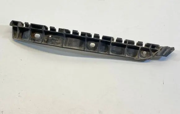 Skoda Roomster (5J) Bumper support mounting bracket corner 5J7807394