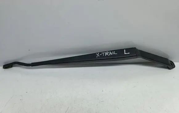 Nissan X-Trail T30 Front wiper blade arm B46LD