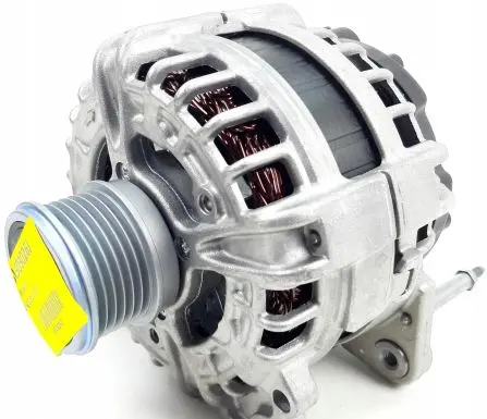 Volkswagen Golf VIII Generator/alternator 05L903026J
