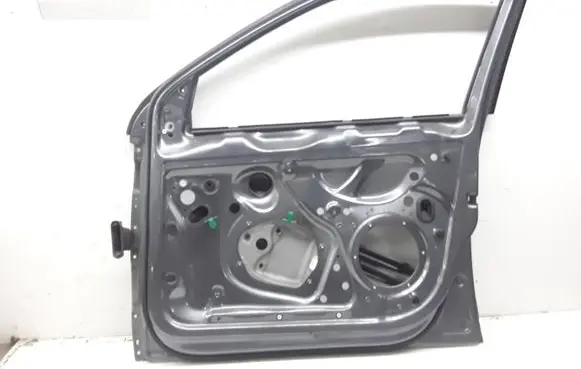 Volkswagen Jetta V Front door 1K5831312