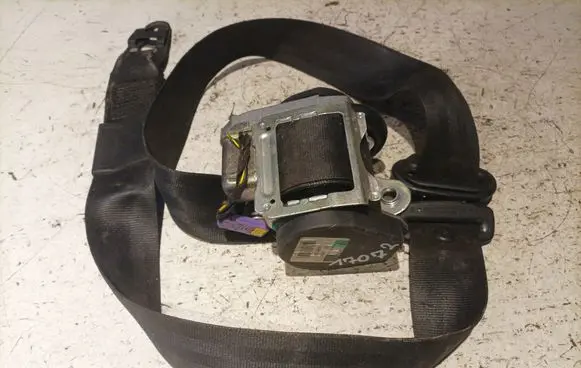 Audi A4 S4 B6 8E 8H Front seatbelt 560788601 008R000