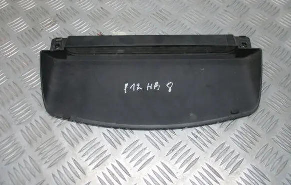 Nissan Primera Third/center stoplight