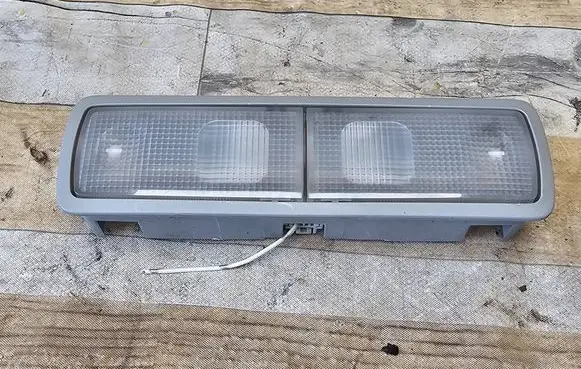 Honda FR-V Front seat light