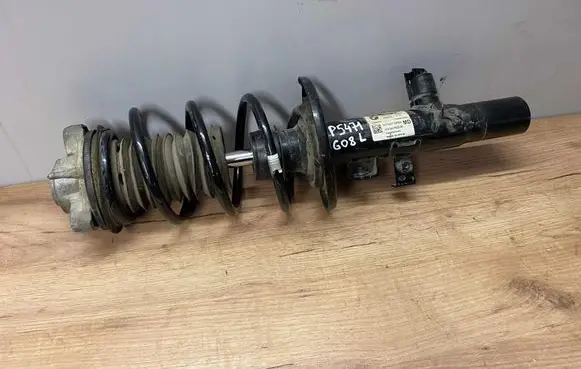 BMW iX3 G08 Front shock absorber/damper 6898155