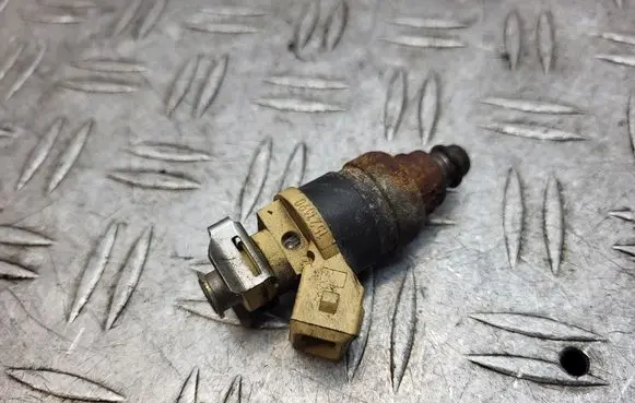 Mini One - Cooper Cabrio R52 Fuel injector 1521390
