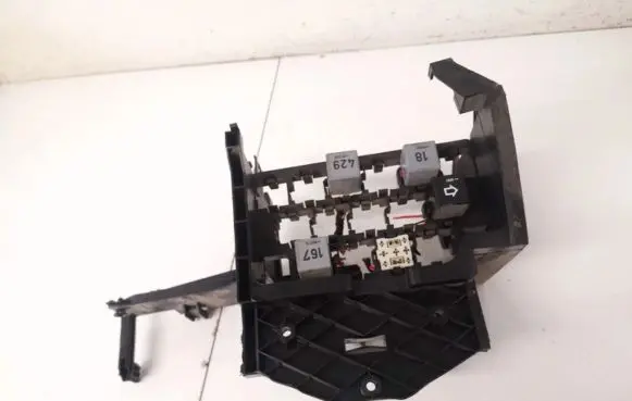 Volkswagen Fox Fuse box set 6q0972595a