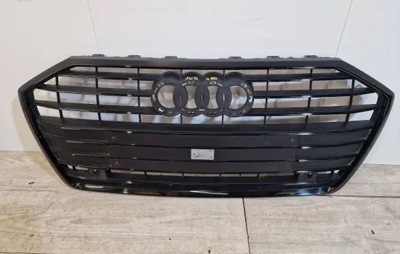 Audi A6 S6 C8 4K Front bumper upper radiator grill 4k0853651B