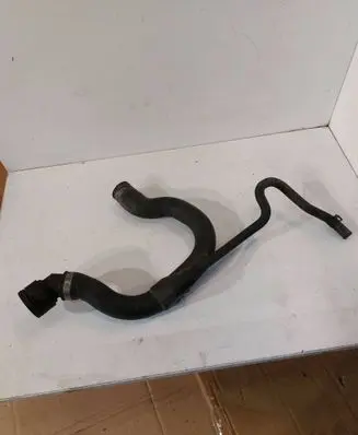 Audi A8 S8 D2 4D Coolant pipe/hose 