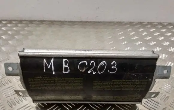 Mercedes-Benz C W203 Passenger airbag 565190506 12105004 2038600305