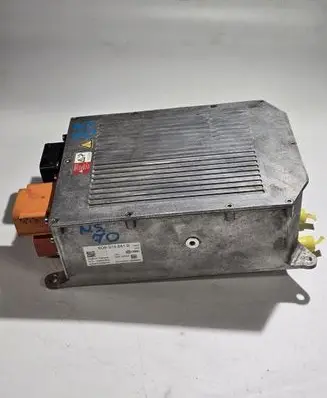 Audi A3 S3 8V Battery control module 5QE915681B