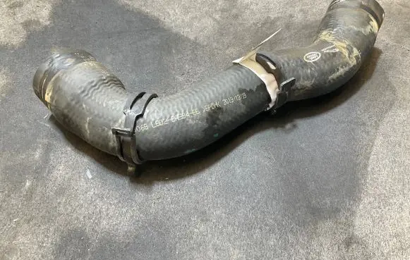 Land Rover Evoque II Engine coolant pipe/hose L8D28A594BB