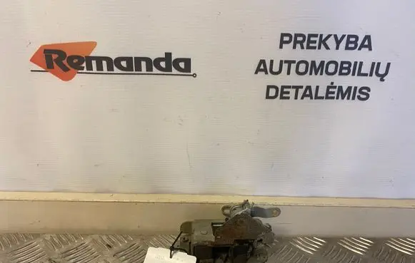 Iveco Daily 35 - 40.10 Sliding door lock 