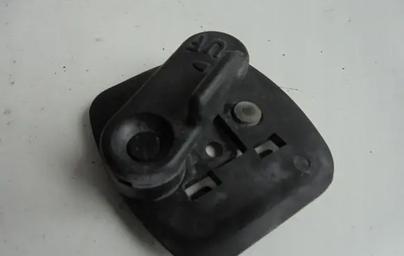 Mercedes-Benz C W202 Engine bonnet (hood) release handle 