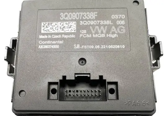 Volkswagen PASSAT B8 Light module LCM 3Q0907338F