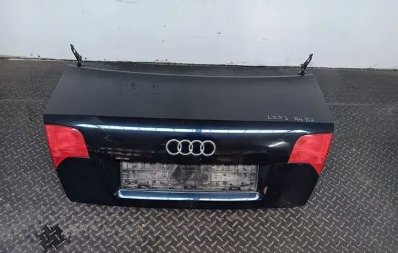 Audi A4 S4 B7 8E 8H Tailgate/trunk/boot lid