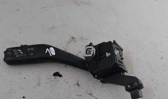 Volkswagen Touran I Indicator stalk 1K0953513G ANP80H013F