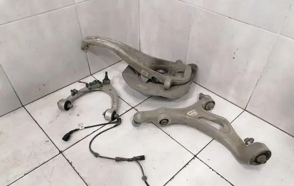 Porsche Cayenne (92A) Front suspension assembly kit set 95834115500 95834105100