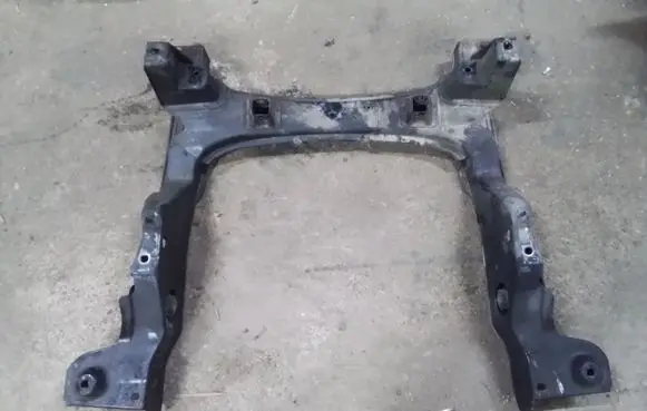 Mercedes-Benz B W245 Front subframe