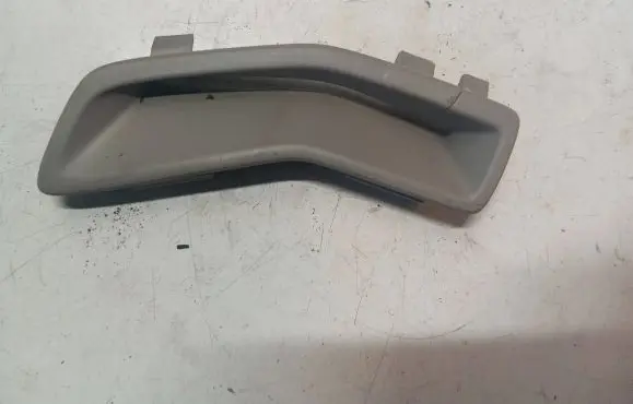 Volvo XC60 Seat belt trim 01287355